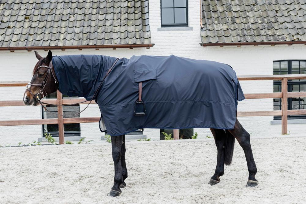 Regendecke Hurricane mit Steigbügelöffnung