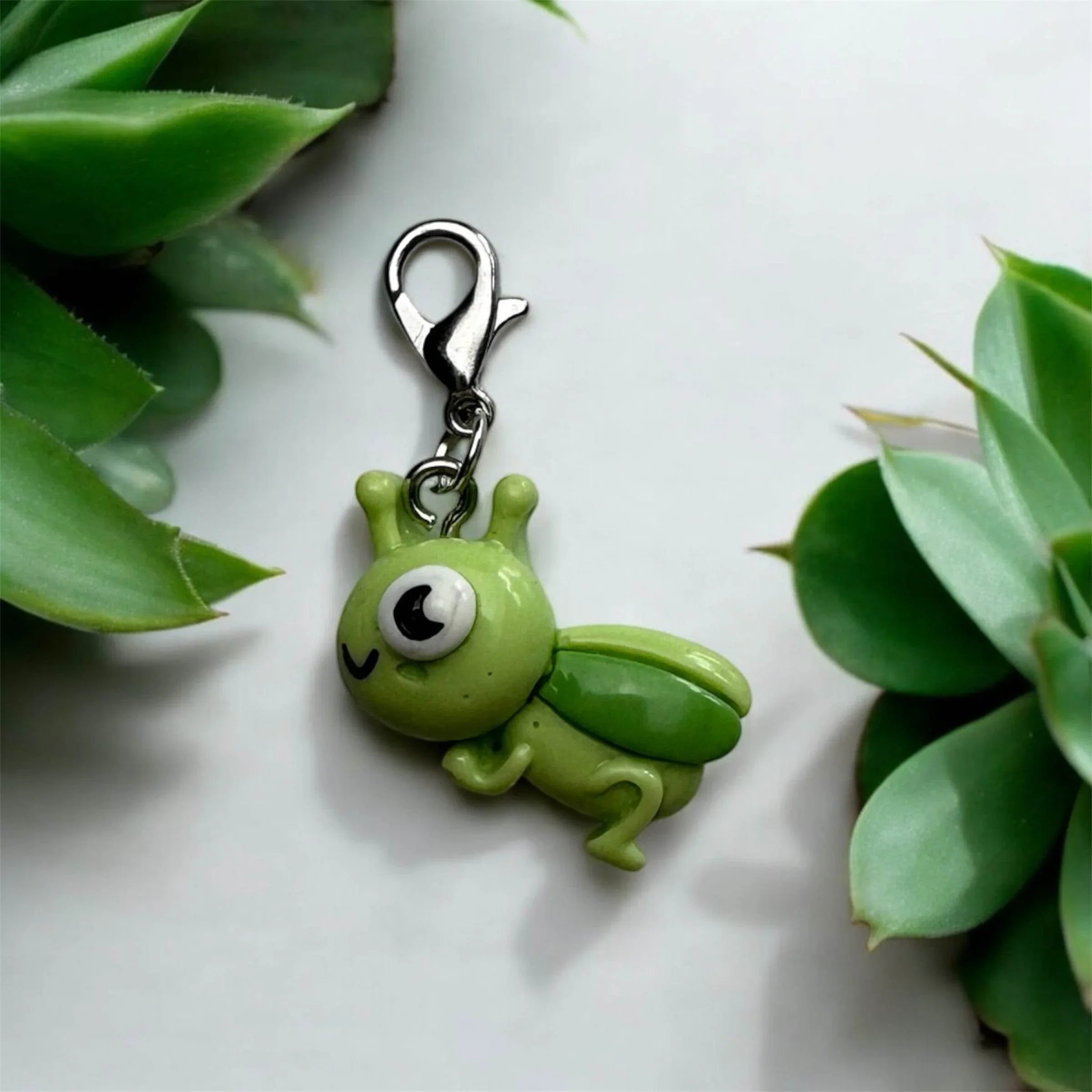 GRASHÜPFER Charm