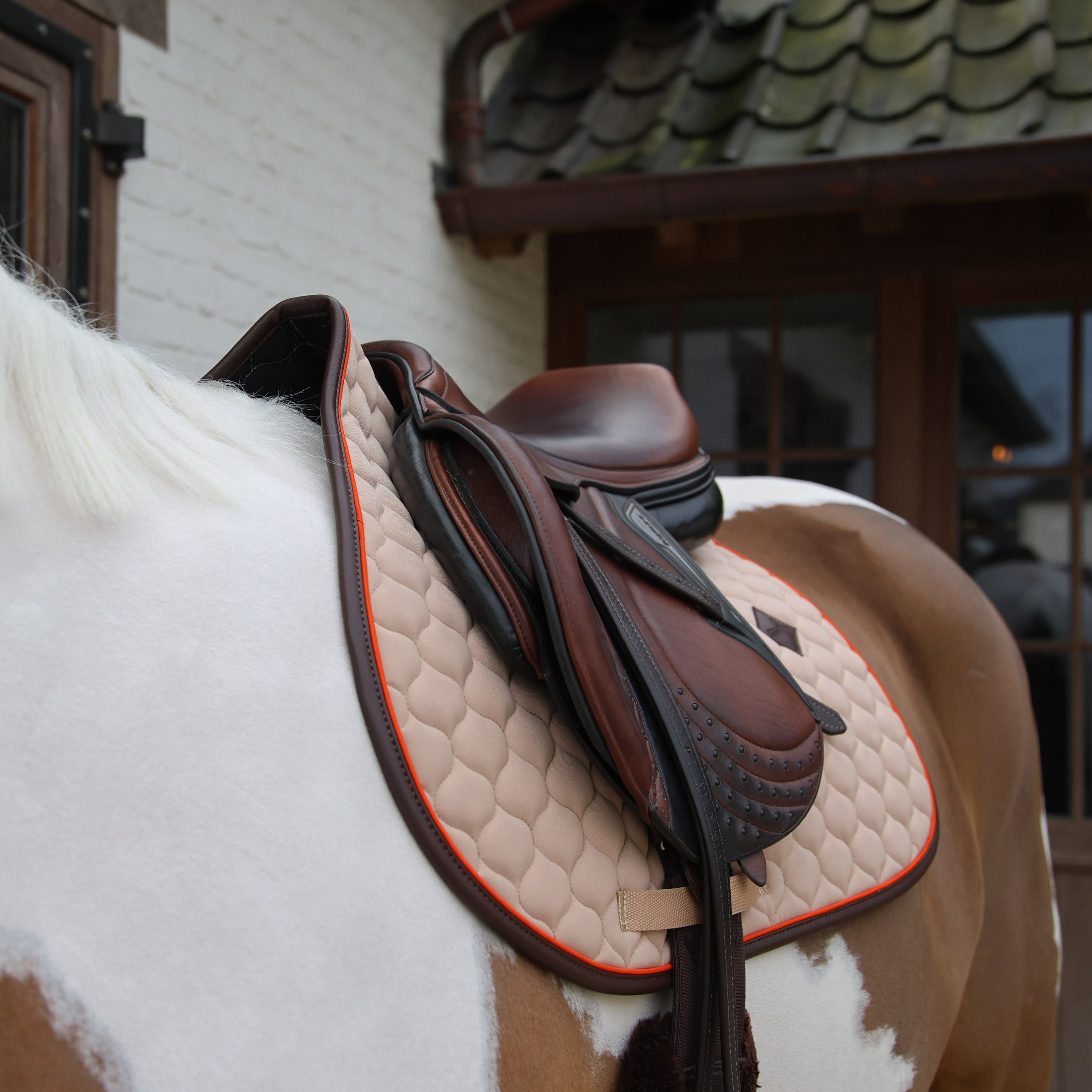 Sattelpad Onion Steppung Leder Neon