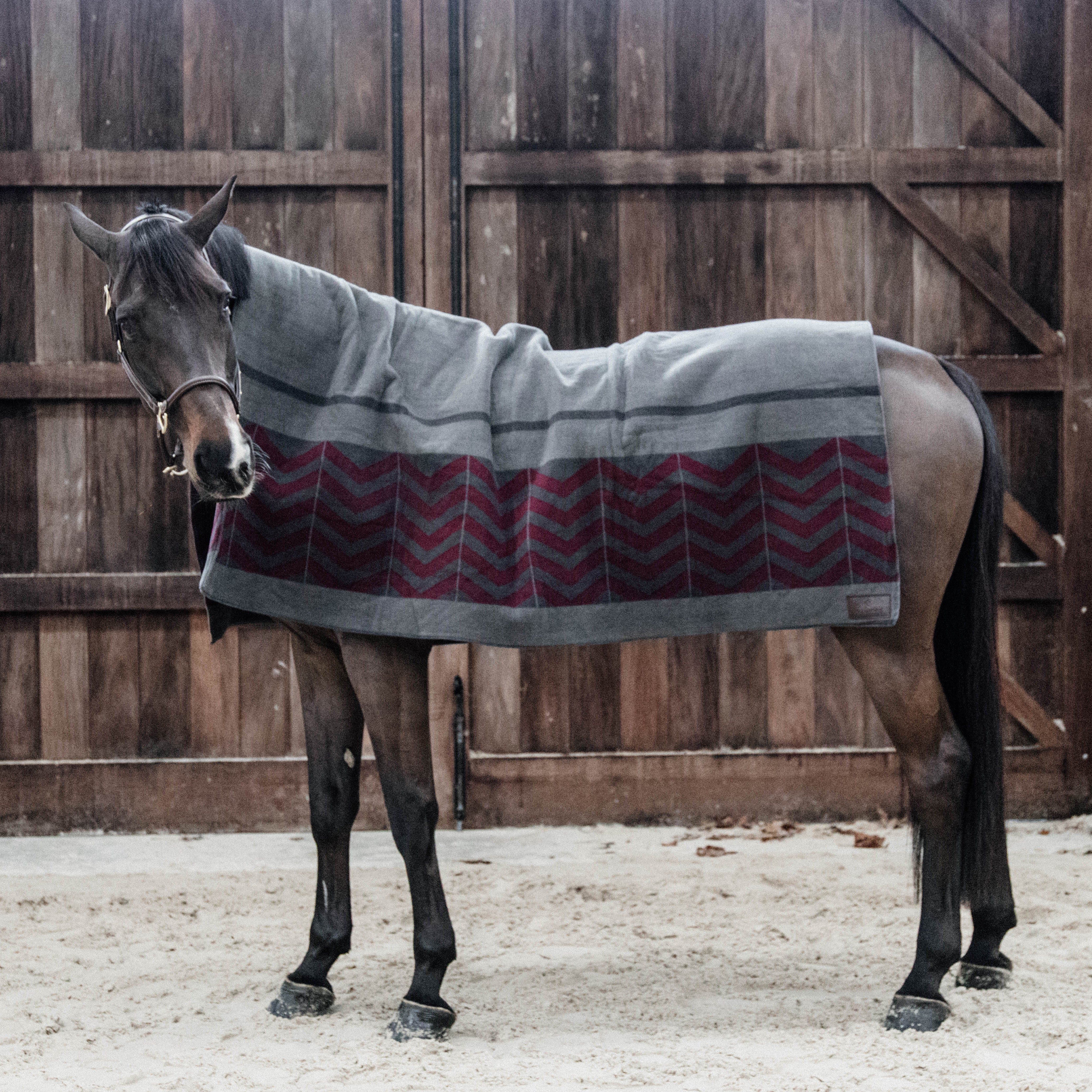 Schwer Fleece Decke Square Fishbone   140x120cm