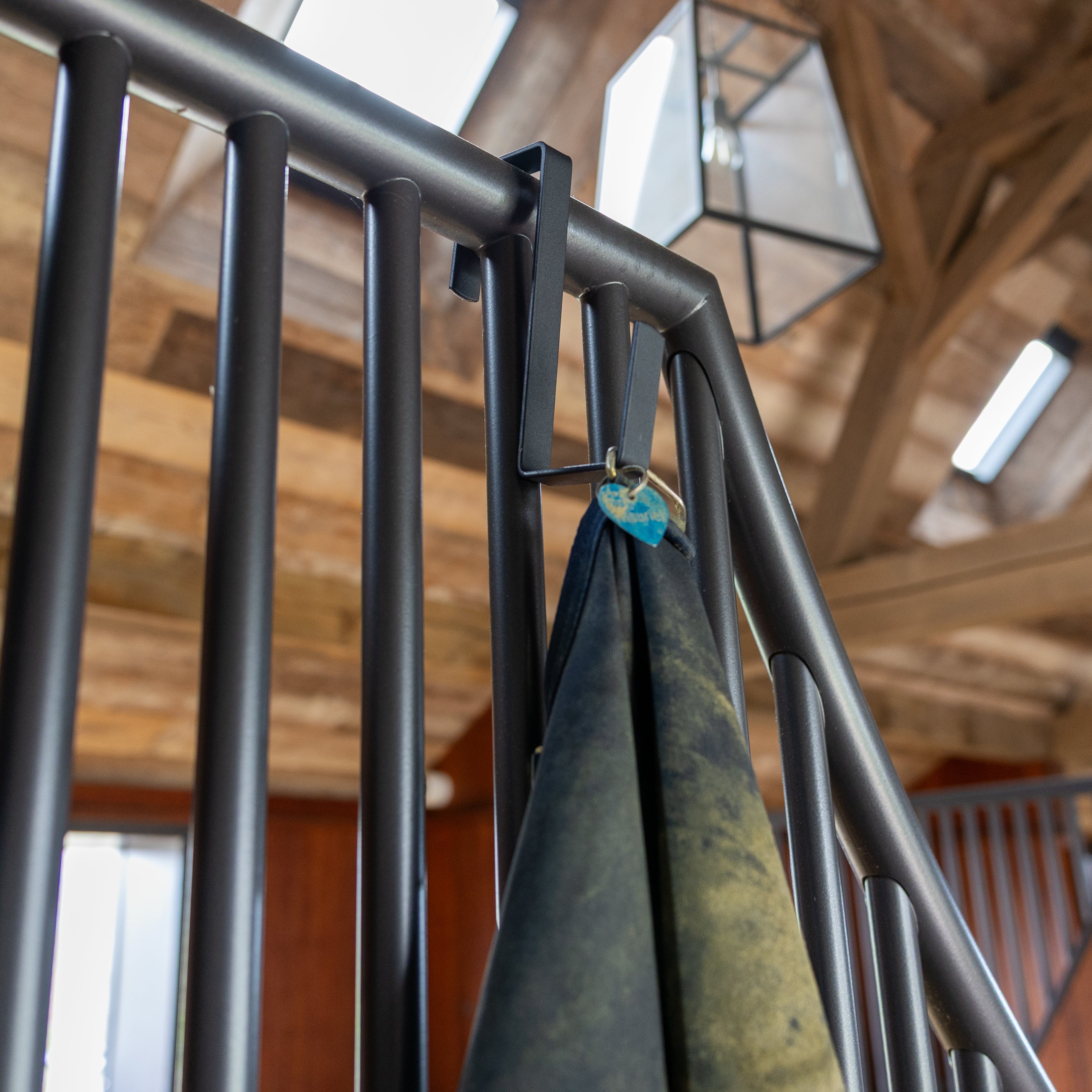 Blanket Holder Hook Matt