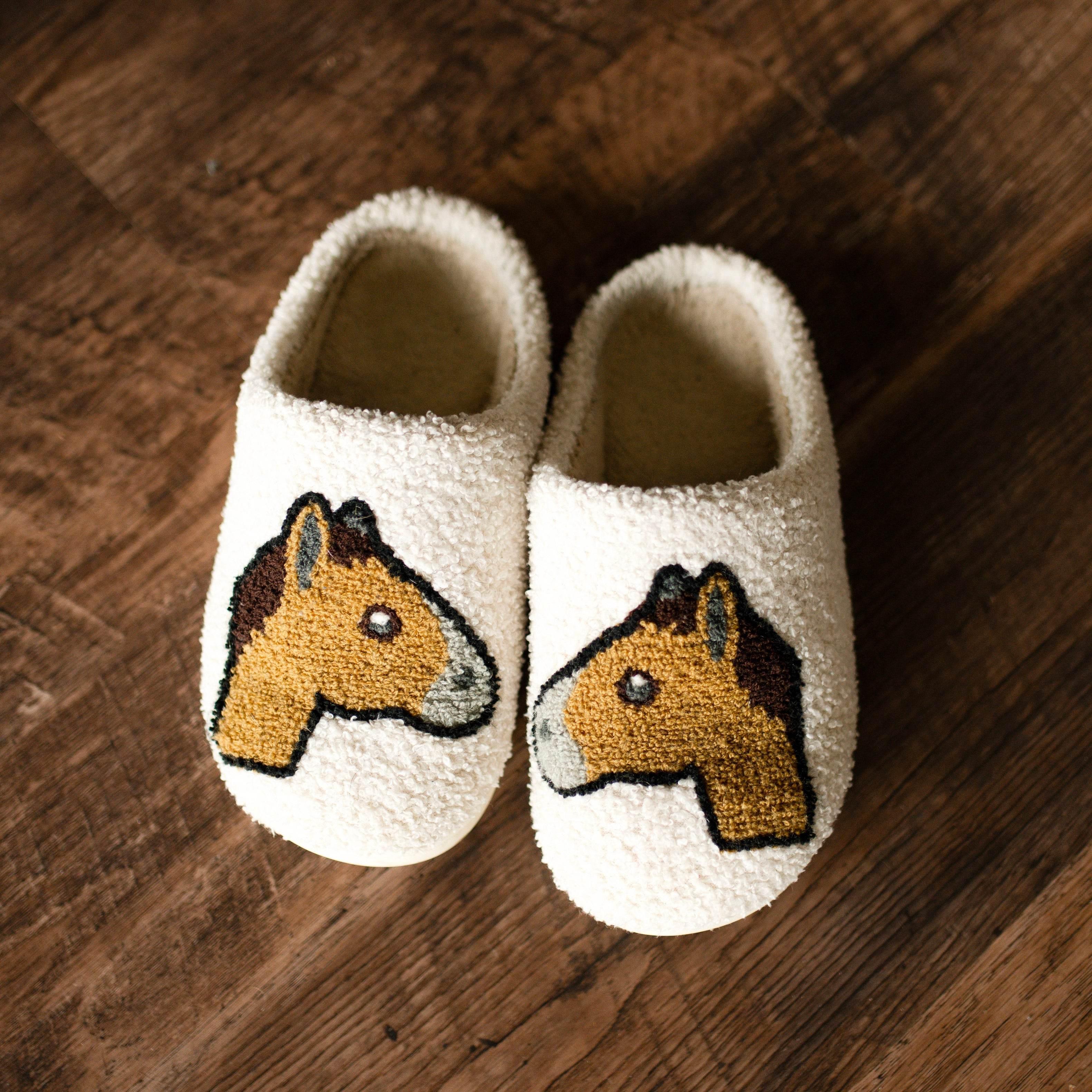 HORSE HEAD EMOJI Hausschuhe - Glam & Gallop